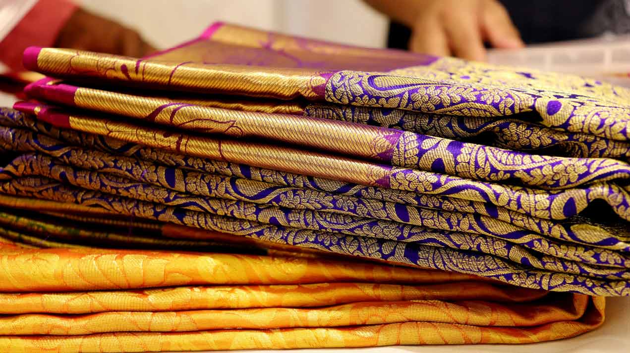 Royal  Weave Clothing